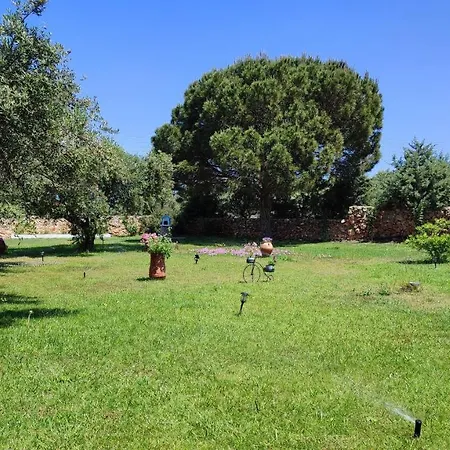 Cozy With Garden بيت للعطل